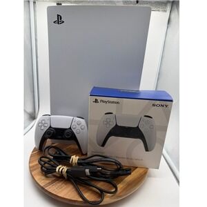 Sony PS5 Digital Edition Console White CFI-1115B with 2 Controllers   0337
